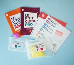 Protections p&eacute;riodiques, kit en braille et gros caract&egrave;res