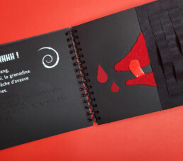 Pages int&eacute;rieures du livre tactile Le Grand M&eacute;chant