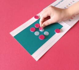 ABC Tactile, livre en braille, gros caract&egrave;res